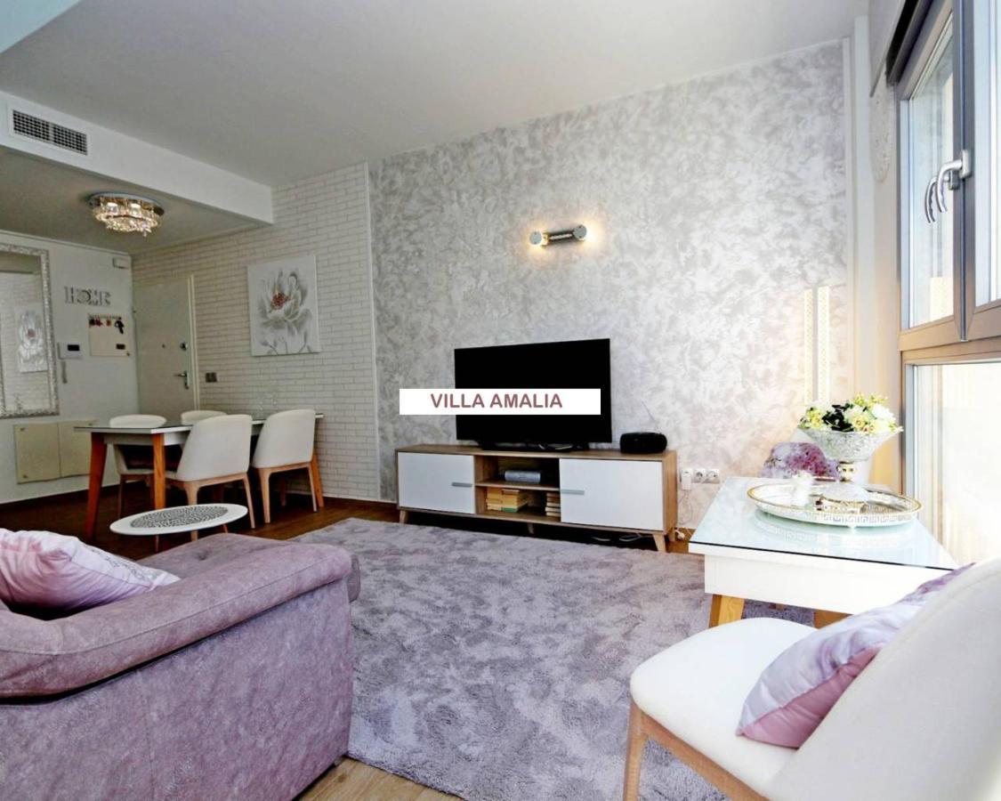 Beach Apartment Amalia Torrevieja Ngoại thất bức ảnh