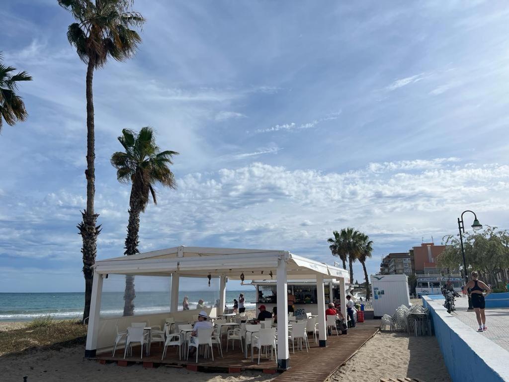 Beach Apartment Amalia Torrevieja Ngoại thất bức ảnh